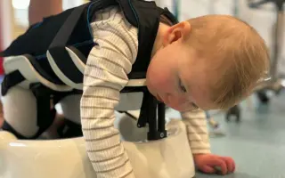 Pomôžme 3-ročnému Dominikovi rásť bez bolesti