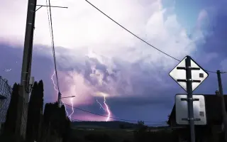 Pomôžme mladému nadšencovi meteorológie splniť jeho sen
