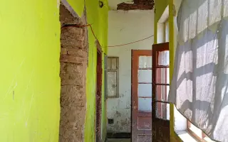Pomôžme mame s dvomi deťmi zabezpečiť práčku, pec a drevo na zimu