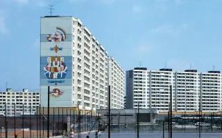 Pomôžte obnoviť štvrtú petržalskú monumentálnu maľbu