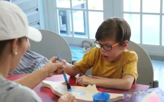 Pomôžme Samkovi s diagnózou SLOS s novou liečbou