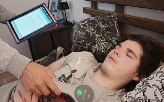 Pomôžme Nicolasovi – bojovníkovi s ťažkou epilepsiou