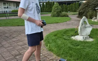 Mladý 12-ročný hasič Miško potrebuje pomoc, aby neskôr pomáhal on.