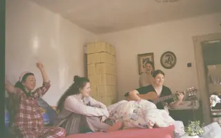 Pomohli ste vydať knihu Dotyk – šíriť Boží dotyk cez poéziu