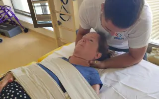 Pomôžme Romane k úľave od bolesti a zlepšeniu zdravotného stavu