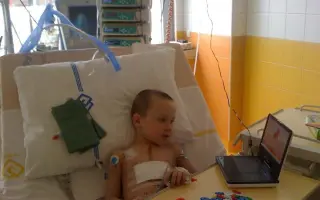 David od narodenia bojuje so vzácnym genetickým ochorením. Pomôžme mu.
