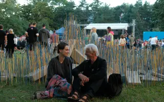 Landart Kalendár 2026: umelecká spolupráca Jaroslava Beliša a Kashe Potrohosh