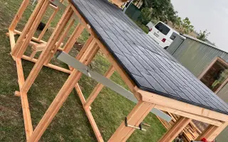 Pomohli ste Vlaďke postaviť holubník pre handicapované holuby a mláďatká