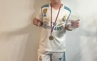 Malý bojovník Theo, ktorý nestráca úsmev: Darujme chlapcovi šancu na život.