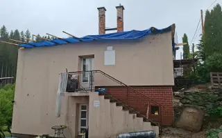Vráťme Lucke a jej deťom po požiari domov
