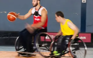 Pomôžme Mariánovi získať basketbalový vozík