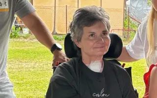 Aneuryzma ju pripútala k lôžku. Rehabilitácie jej dávajú nádej.