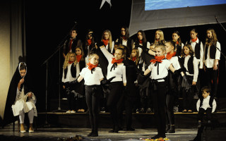 Pomôžme detskému speváckemu zboru Lastovičky naďalej prinášať radosť a nádej