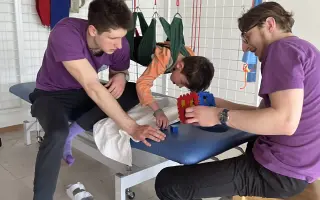 Pomôžte Olinkovi na ceste k lepšiemu životu