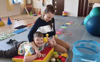 Pomôžme Dávidkovi urobiť prvé kroky k lepšej budúcnosti