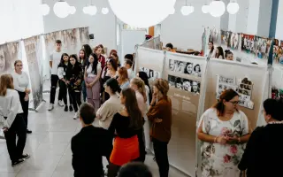 Pomôžte zachrániť 34 rokov našej práce. Podporte Nadáciu Milana Šimečku