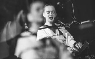 Pomôžte nám udržať Klub Za Oponou aj v roku 2026