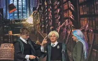 Ticho medzi nami | Podporte vznik monodrámy o generácii vyrastajúcej online