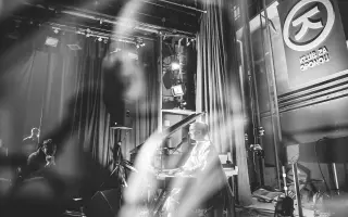 Pomôžte nám udržať Klub Za Oponou aj v roku 2026