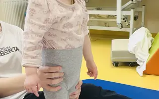 Pomôžme Emke urobiť krok vpred