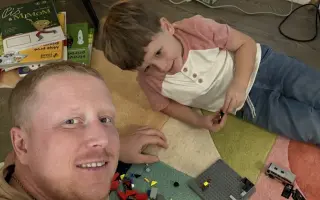 Pomôžte otcovi zo Slovenska tráviť, čo najviac času so synom, ktorý žije v USA