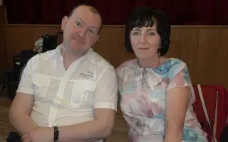 Pomôžme bratovi so sklerózou multiplex bezpečne sa pohybovať