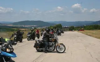 Keď motorky hrmia pre detský úsmev: podporte Rodinný moto-zraz v Žilinskom kraji