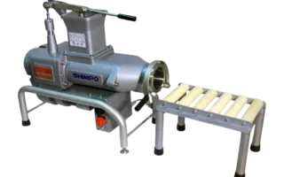 Wild poppy ceramics | Podpor kúpu šnekovacieho lisu na recykláciu hliny