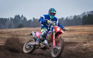 Podporte SLOVENSKÝ tím ŽIEN na motocyklovej olympiáde ISDE