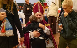 Daruj Vianoce deťom a ženám padlých hrdinov