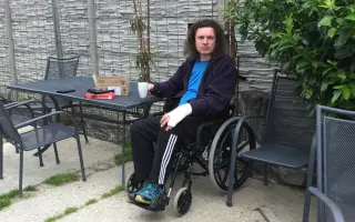 Pomôžme Petrovi kúpiť rehabilitačný prístroj, aby mohol cvičiť aj doma
