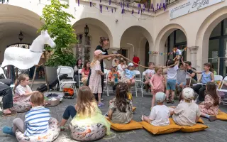 SOS | Štát zobral BRaKu 75 000 € dva mesiace pred festivalom. Zachráňme ho.