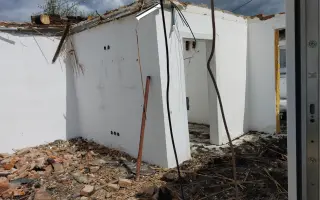 Pomôžme Zdenke a jej dvom synčekom opraviť domov, ktorý im zničil požiar