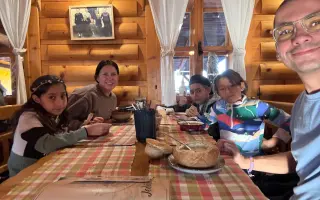 Eva a jej deti: Krok za múry generačnej chudoby. Podporme ich nový začiatok!