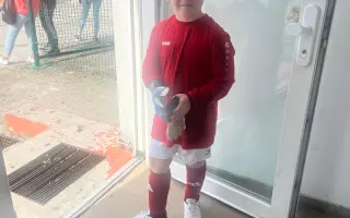 Malý bojovník Theo, ktorý nestráca úsmev: Darujme chlapcovi šancu na život.