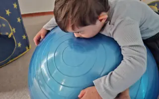 Pomôžme Filipkovi s Downovým syndrómom napredovať