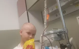 Pomôžme Kiarke zvládnuť ďalší boj s rakovinou