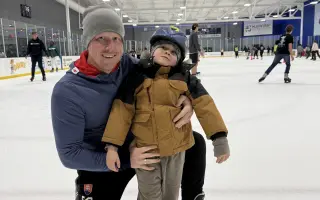 Pomôžte otcovi zo Slovenska tráviť, čo najviac času so synom, ktorý žije v USA