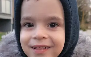 Pomôžme Jakubkovi otvoriť svet delfínov