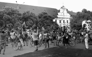 Získaj Diár 2026 s podtitulom Bratislava slobodná