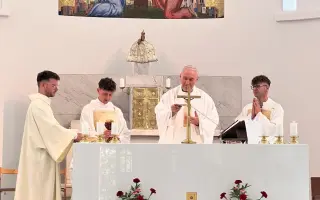 Kňaz Marek bojuje so zriedkavou rakovinou. Pomôžme mu získať šancu na život.