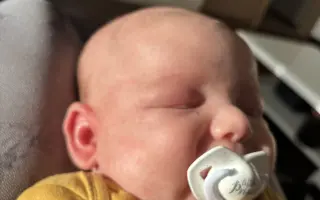 Pomôžme Sebkovi vrátiť jeho zdravú pokožku