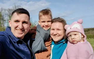 Johanka bojuje s Ewingovým sarkómom. Pomôžme jej pokračovať v liečbe.