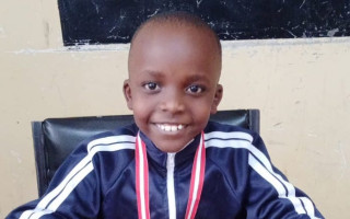 Pomôžme Princovi dostať sa na africké juniorské majstrovstvá v šachu v Káhire