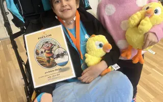 Pomôžme Zolikovi, aby sa znova naučil chodiť