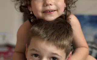 Psík pre nášho syna s autizmom – nádej na pokoj a priateľstvo
