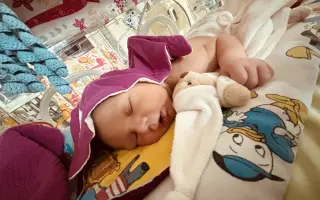 Pomôžme Julke, malému dievčatku s chuťou zabojovať o plnohodnotný život