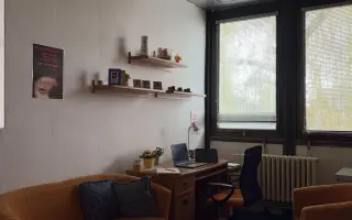 Pomoc obetiam násilia - pomôžte nám dať hlas, tým čo mlčali pridlho