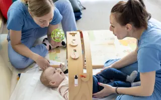 Malá Timejka potrebuje ďalej rehabilitovať - pomôžme jej