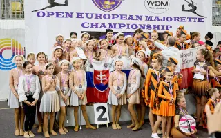 Podporte majstrovské ambície Mažoretiek Royal
